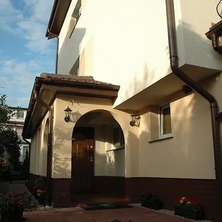 Dom Goscinny Korab Kołobrzeg